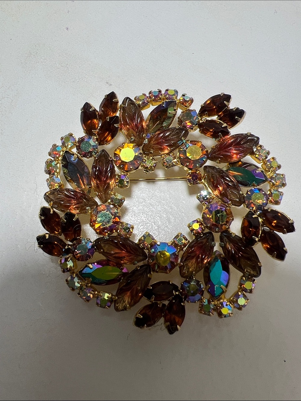 Crystal Vintage Wreath Brooch - Amber and Aurora Borealis - Picture 7 of 16